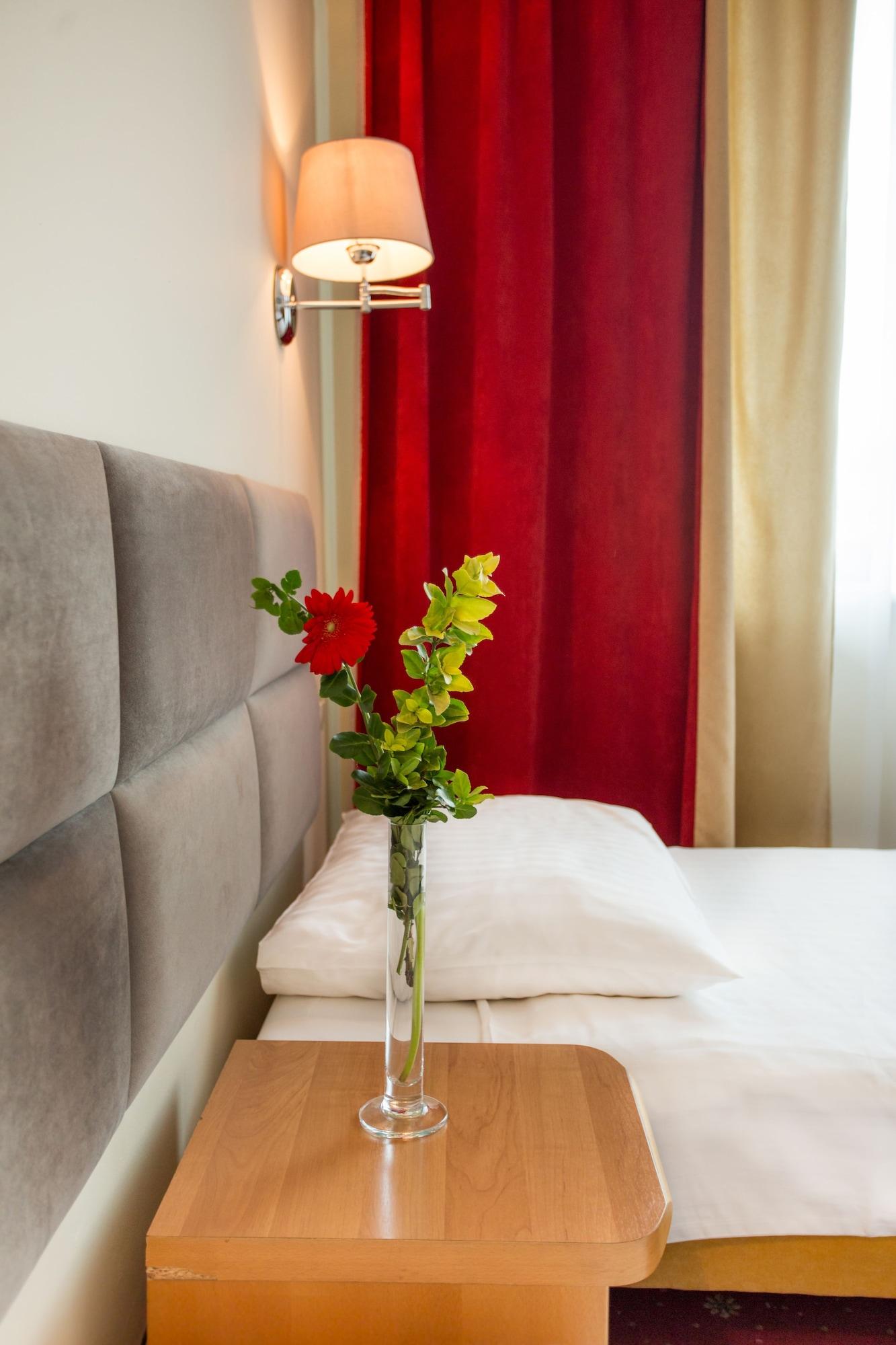 Hotel Orient Krakow Dış mekan fotoğraf